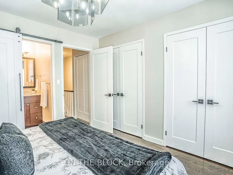 49 Leslie St — Photo 42