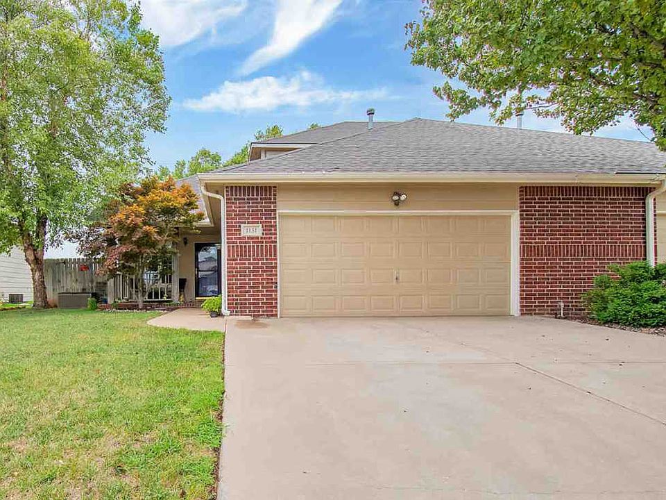 1st image of 1131 N Fontenelle Dr