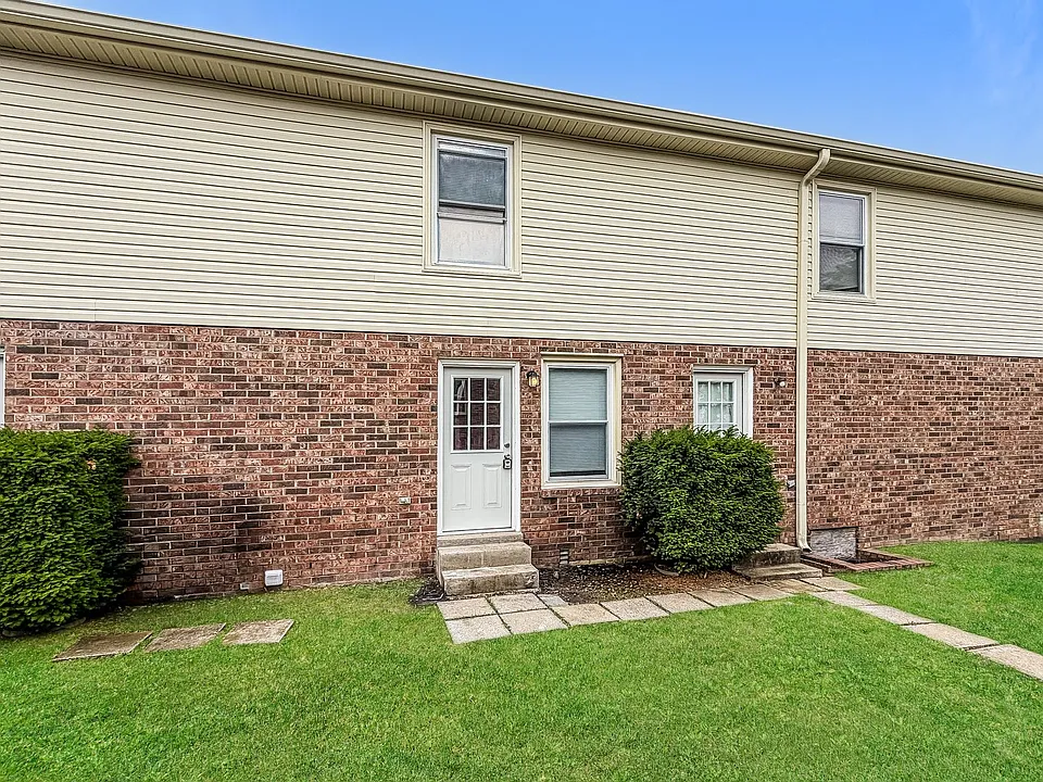 Watson Road Apartments