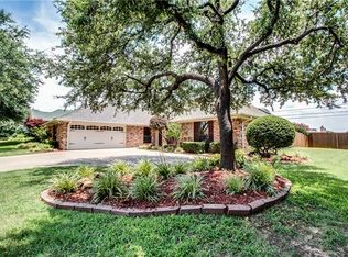 4640 Ridgeside Dr, North Richland Hills, TX 76180