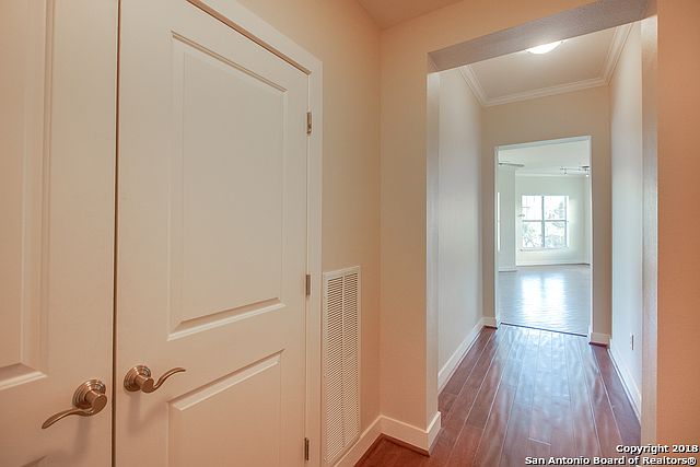 1st image of 7342 Oak Manor Dr