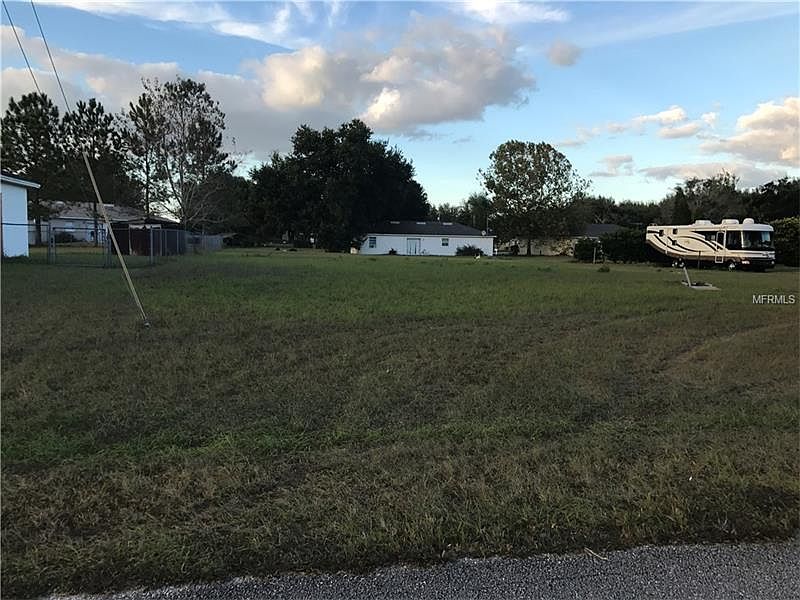 2nd image of 1346 Walker Ct