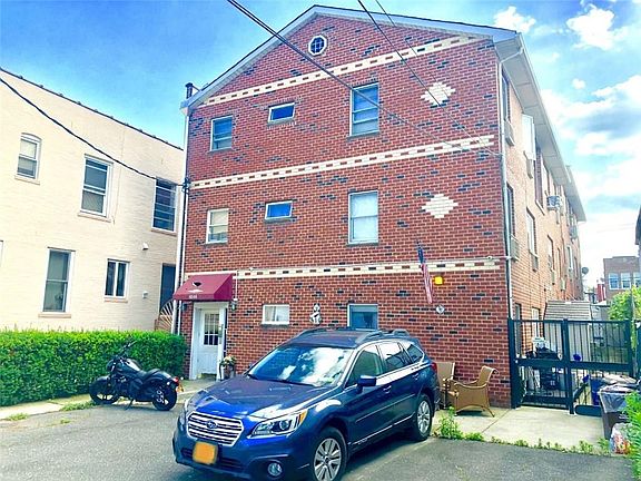 3rd image of 1046 Ovington Ave APT 2B