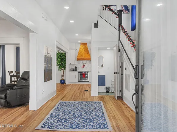 422 7TH Street W, Jacksonville, FL 32206