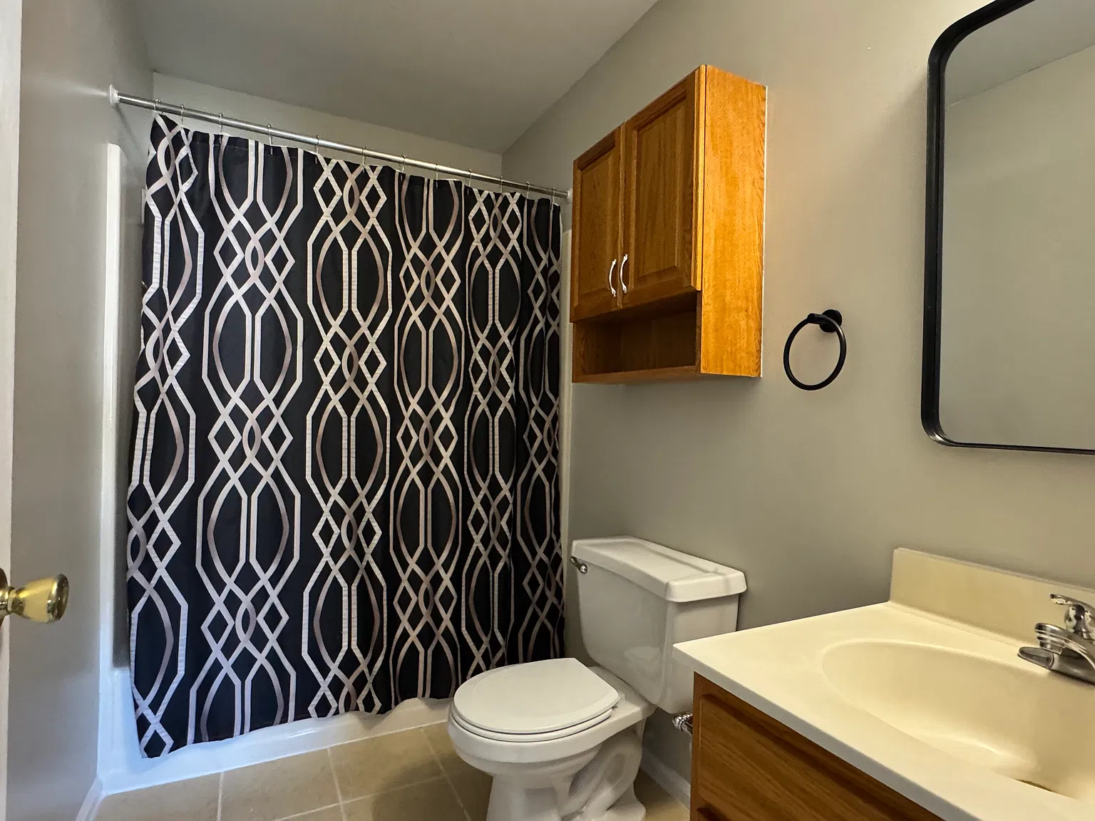 3 bed, 2.5 bath, 1440 sqft, $2,200 — Photo 3