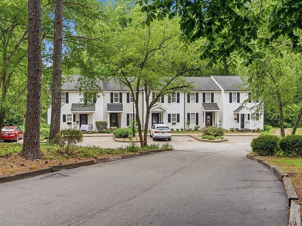 1st image of 2834 Wayland Dr