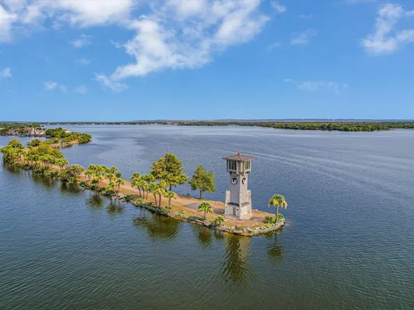 102A Bunny Run Lane, Horseshoe Bay, TX 78657