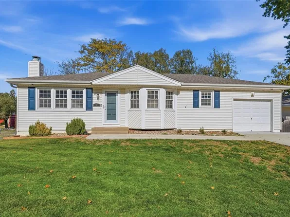 126 E 132nd Ter, Kansas City, MO 64145