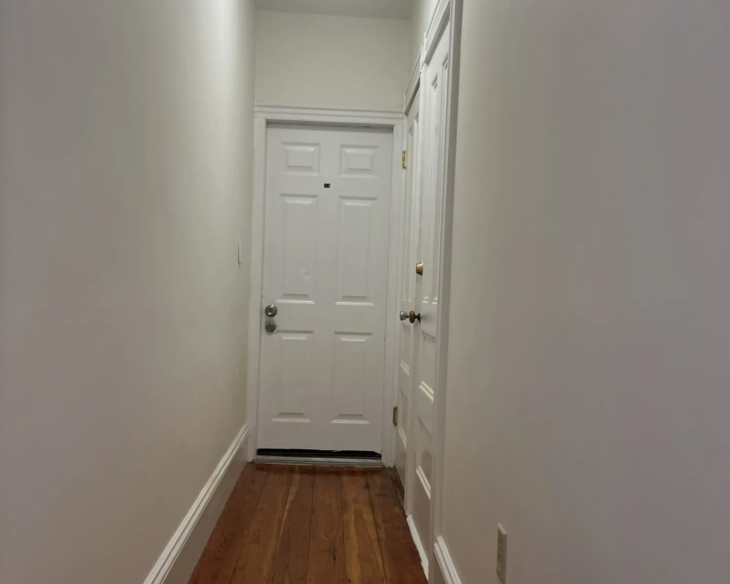 2 bed, 810 sqft, $2,550 — Photo 1