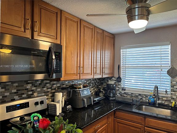 5th image of 9900 Sunrise Lakes Blvd APT 107