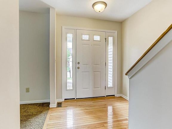 5th image of 7964 Waggoner Woods Dr