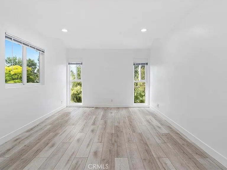 23401 Park Sorrento #34 — Photo 10