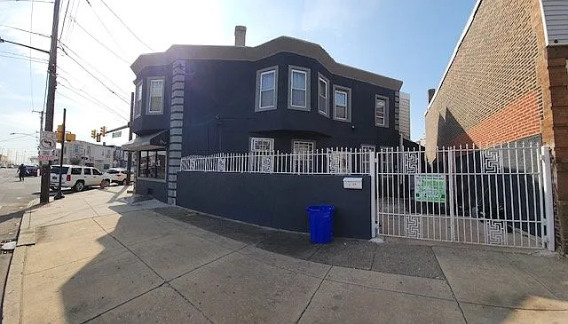 1918 Castor Ave #BACK — Photo 8