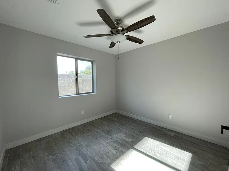 Charming 1 bed 1 bath in great location! — Photo 67