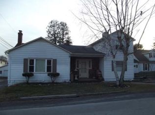 105 Knepp Ave, Lewistown, PA 17044