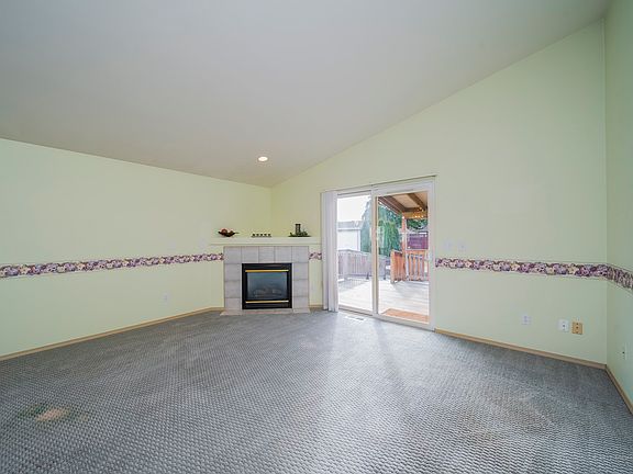 5th image of 5226 138th St NE