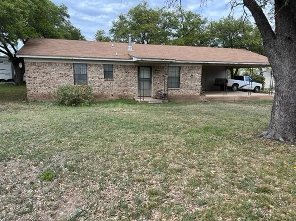 110 South Ave, Brady, TX 76825