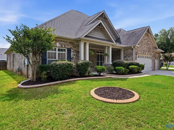 163 Legacy Cove Dr, Madison, AL 35756