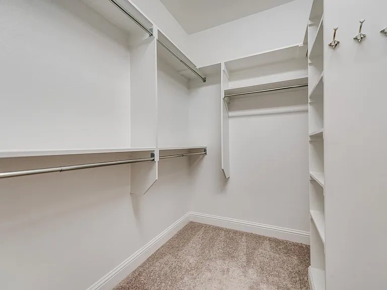 15901 Crosslake Ct — Photo 21