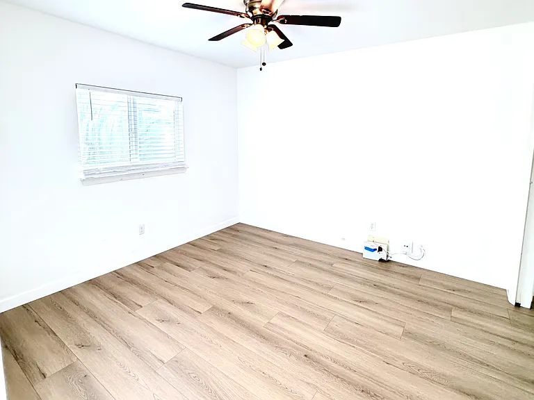 2406 Mission Hill Dr #104 — Photo 6