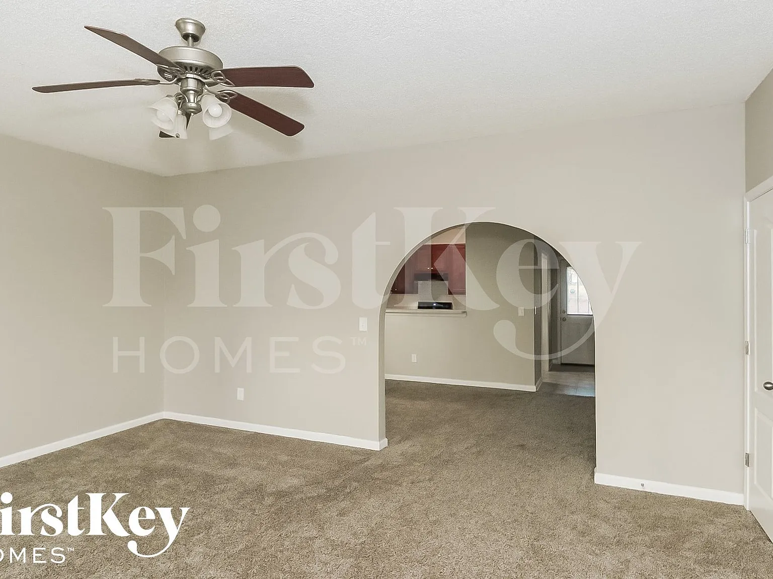 3 bed, 2.5 bath, 1534 sqft, $2,080 — Photo 4