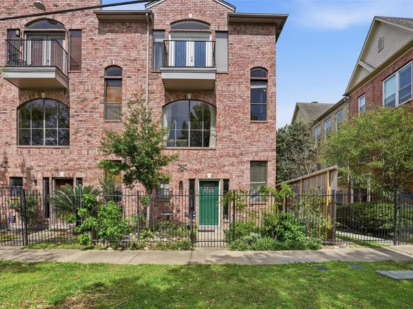 2725 La Branch St, Houston, TX 77004