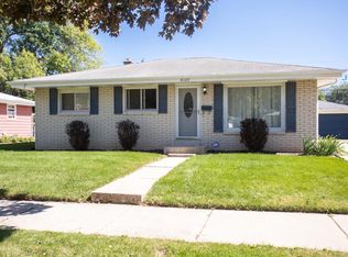 4107 La Salle St, Racine, WI 53402