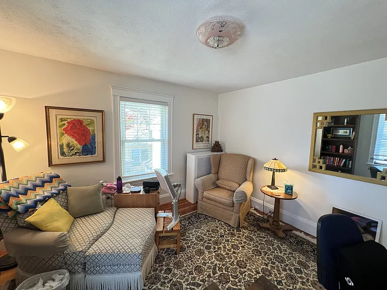 68 Winsor Ave — Photo 17