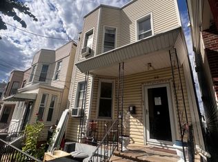 88 Hague St FLOOR 2, Jersey City, NJ 07307