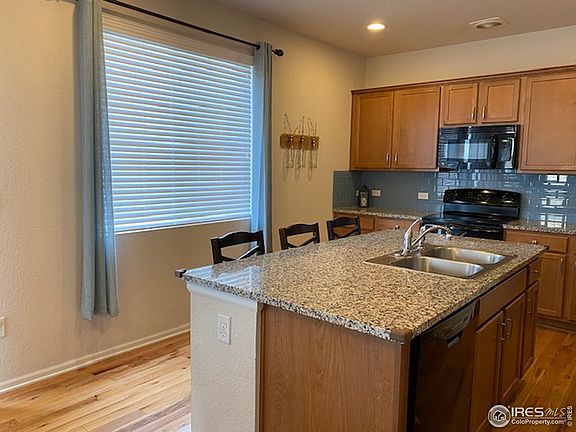 4th image of 1546 Reynolds Dr