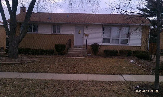 437 S Clarendon Ave photo 1