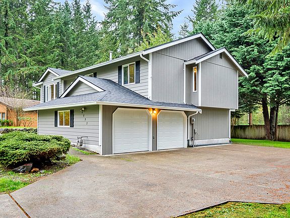 3rd image of 4553 SE Firmont Dr