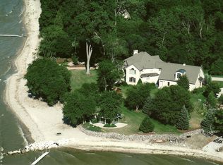 4367 Nicolet Dr, Green Bay, WI 54311