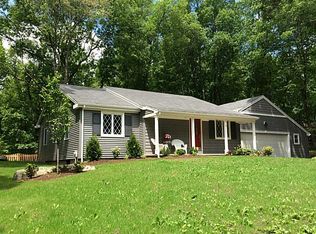 7 Burlingame Rd, Smithfield, RI 02917