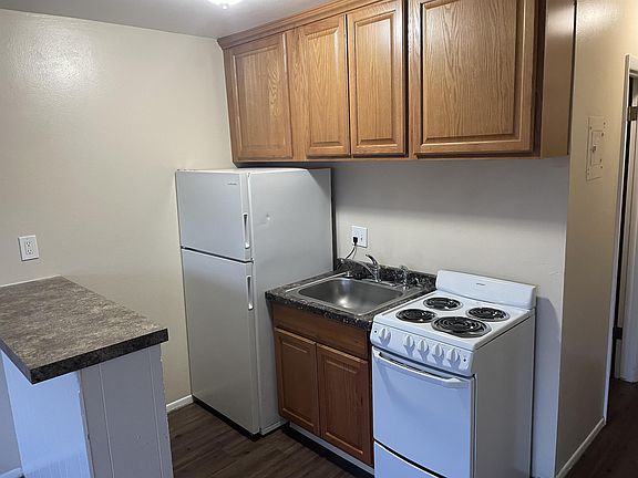 5th image of 225 N Sherwood St APT 2E