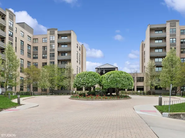 4545 W Touhy Ave APT 117, Lincolnwood, IL 60712
