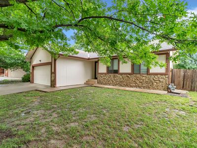 2031 N Burning Tree Rd, Derby, KS, 67037