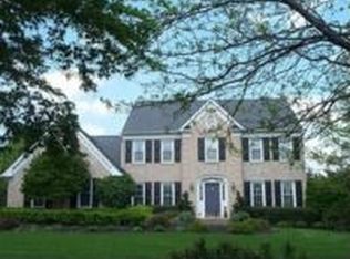 212 Hilltop Dr, Churchville, PA 18966