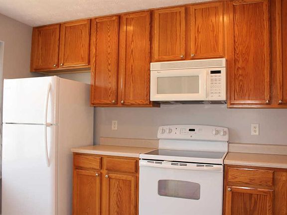 3rd image of 4080 Spanish Bay Dr