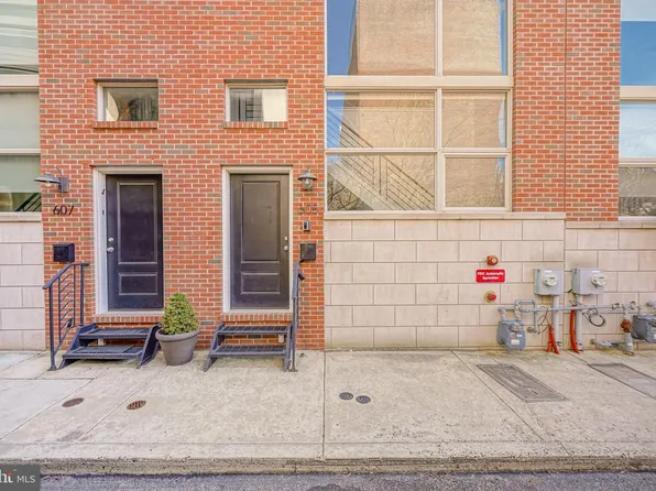 605 N Bodine St, Philadelphia, PA 19123