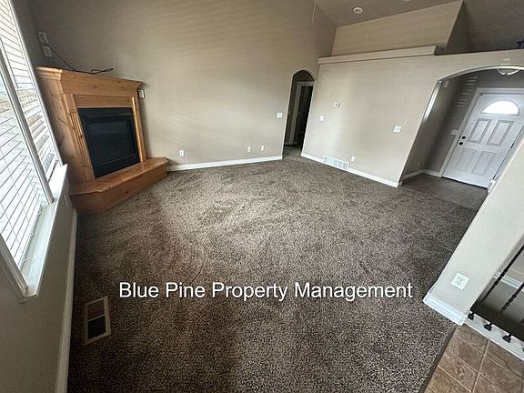 2nd image of 1285 N Drystone Dr