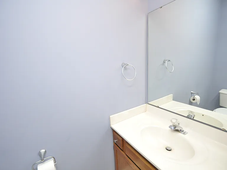 240 Beechtree Dr — Photo 11