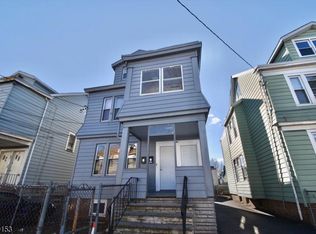 14 Robert Pl, Irvington, NJ 07111