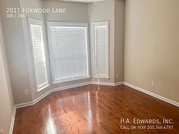 3rd image of 2011 Foxwood Ln