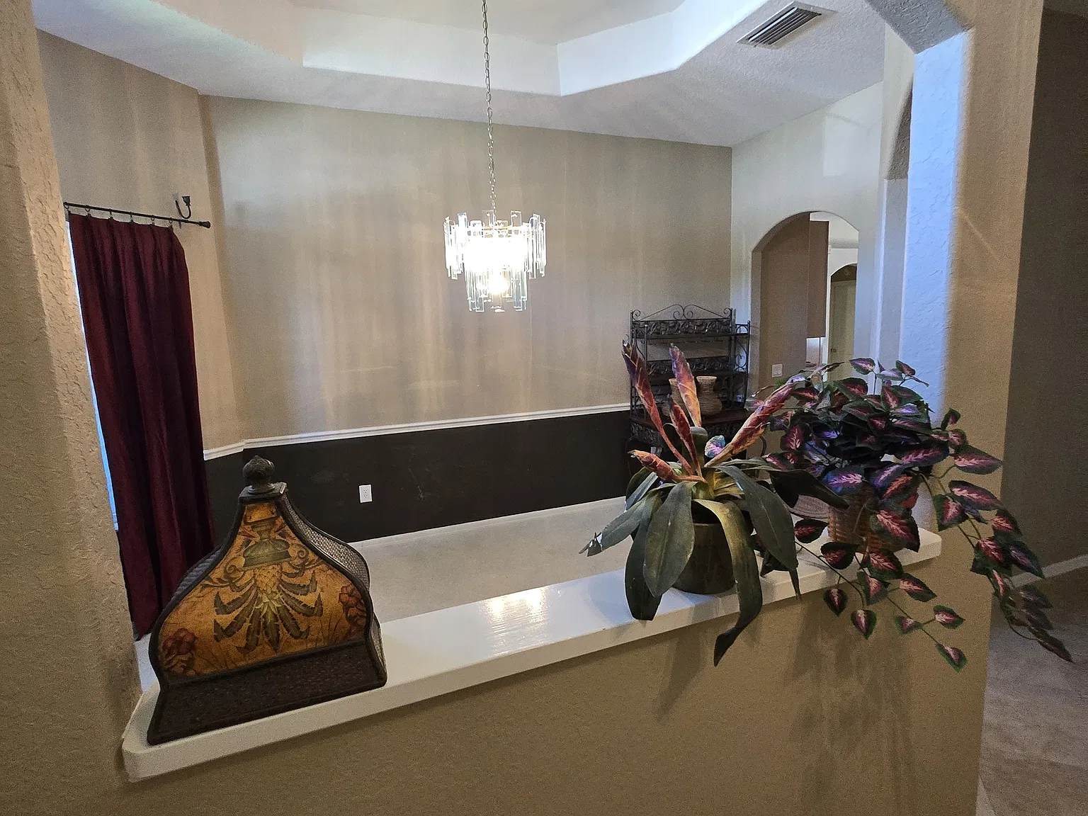 4 bed, 2330 sqft, $2,800 — Photo 3