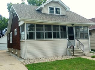 6720 31st Ave, Kenosha, WI 53142