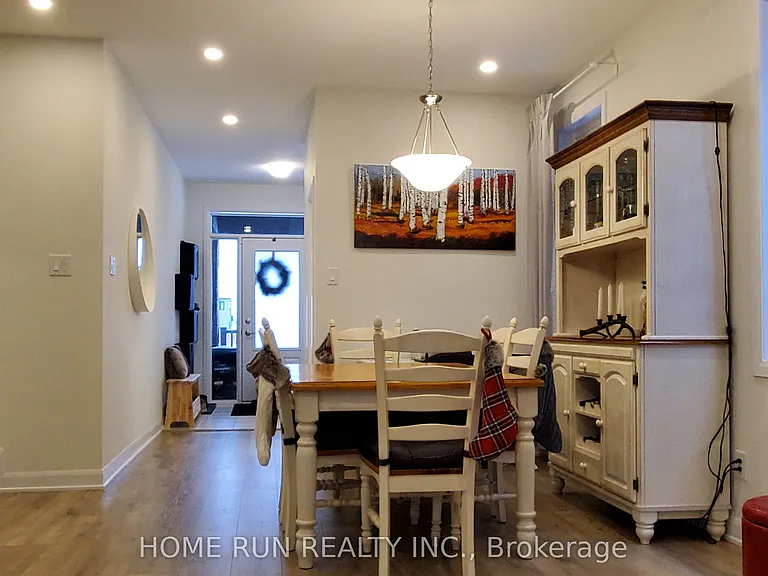 1005 Parabolica Way — Photo 4