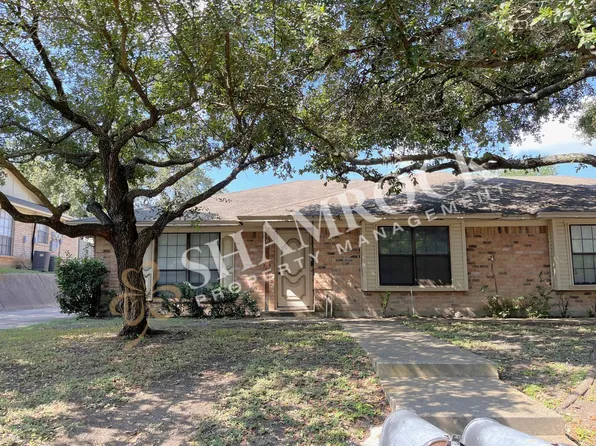305 Mill Creek Cir, Waco, TX 76712
