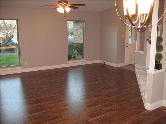 4th image of 4611 Greenfield Dr