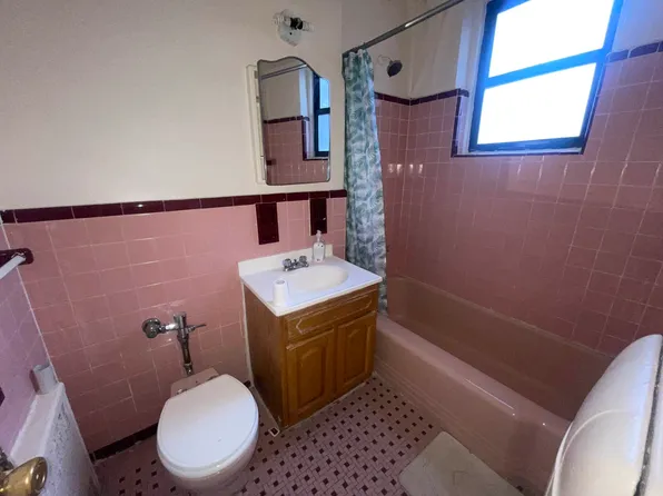 74-10 35th Avenue image 3 of 7